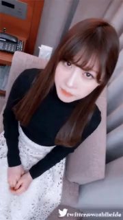 华仁药业第一女探屌回归找同学一起伺候炮友主人